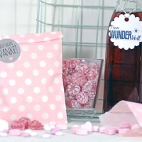 25 PAPIERTÜTEN ROSA, PUNKTE 13 x 16,5 cm, 45 Gramm Papier, flach / Candy Bar, Hochzeit, Kindergeburtstag, Papiertütchen, Candybag