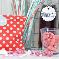 25 PAPIERTÜTEN ROT, PUNKTE 13 x 16,5 cm, 45 Gramm Papier, flach / Candy Bar, Hochzeit, Kindergeburtstag, Papiertütchen, Candybag, Tüten, Mitgebseltüten