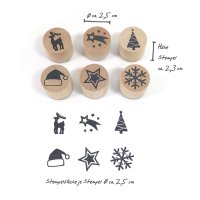 Stempel - 6 Weihnachtsmotive- aus Holz, Schrift-/ Motivgröße: Ø je Stempel ca 2,5 cm (Schneeflocke, Nikolausmütze, Stern, Sterschnuppe, Tannenbaum, Hirsch)